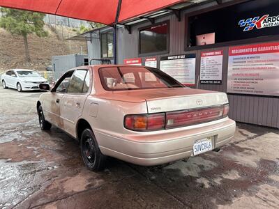 1993 Toyota Camry LE   - Photo 2 - Chula Vista, CA 91911