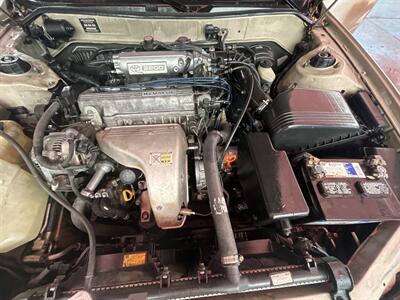 1993 Toyota Camry LE   - Photo 8 - Chula Vista, CA 91911