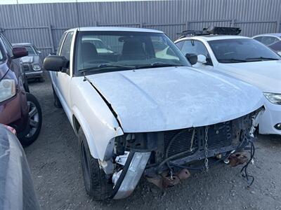 2002 GMC Sonoma SL   - Photo 4 - Chula Vista, CA 91911