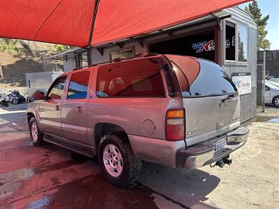 2001 Chevrolet Suburban 1500   - Photo 2 - Chula Vista, CA 91911
