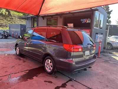 2006 Toyota Sienna CE 7 Passenger   - Photo 2 - Chula Vista, CA 91911