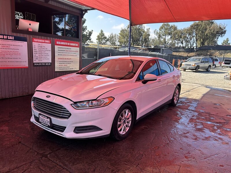 2015 Ford Fusion S  