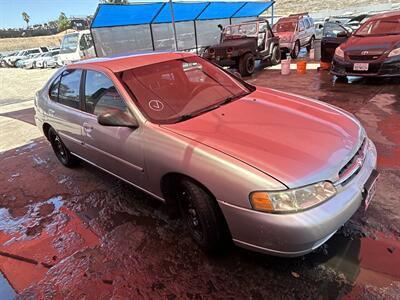 2001 Nissan Altima GLE   - Photo 4 - Chula Vista, CA 91911