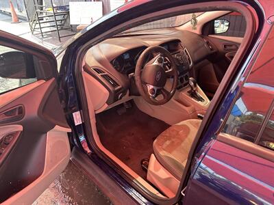 2012 Ford Focus SE   - Photo 5 - Chula Vista, CA 91911