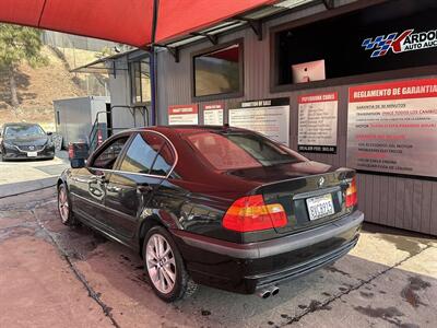 2005 BMW 330xi   - Photo 2 - Chula Vista, CA 91911