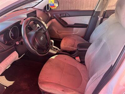 2010 Kia Forte EX   - Photo 5 - Chula Vista, CA 91911