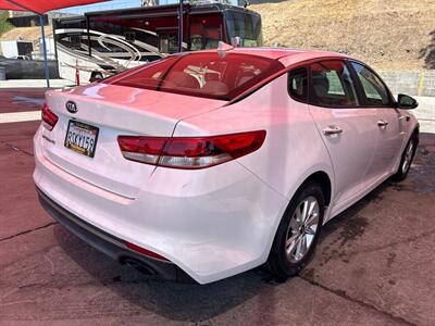 2016 Kia Optima LX   - Photo 3 - Chula Vista, CA 91911