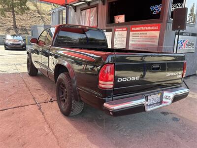 2004 Dodge Dakota SLT   - Photo 2 - Chula Vista, CA 91911