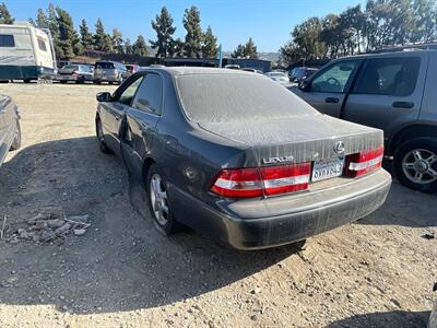 2001 Lexus ES   - Photo 2 - Chula Vista, CA 91911