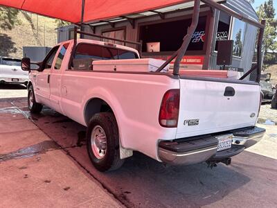2001 Ford F-250 Lariat   - Photo 2 - Chula Vista, CA 91911