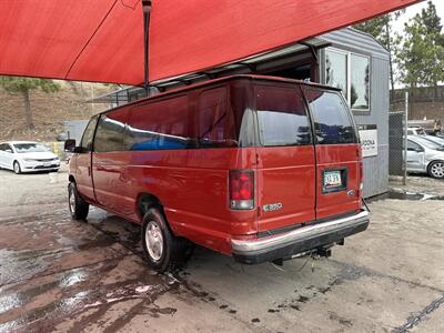 2004 Ford E-350 SD XL   - Photo 2 - Chula Vista, CA 91911