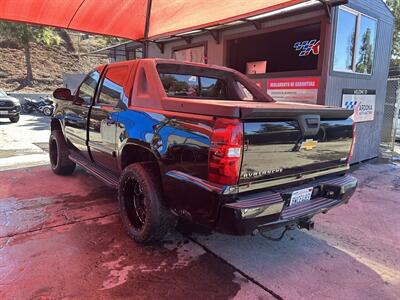 2007 Chevrolet Avalanche LS 1500   - Photo 2 - Chula Vista, CA 91911