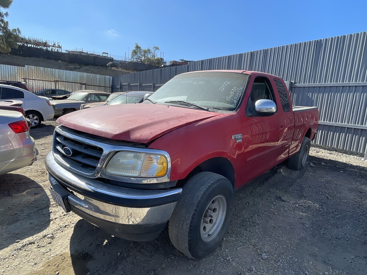 2000 Ford F-150 Work - Photo 1 - Chula Vista, CA 91911