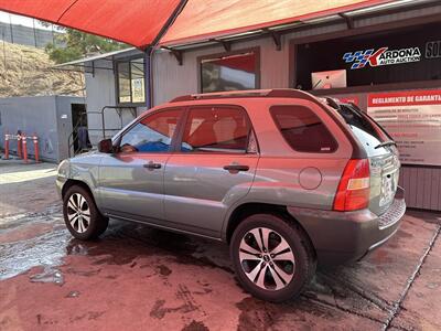 2007 Kia Sportage LX   - Photo 2 - Chula Vista, CA 91911
