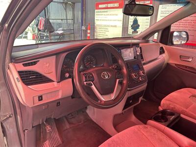 2016 Toyota Sienna LE 7-Passenger Auto   - Photo 6 - Chula Vista, CA 91911