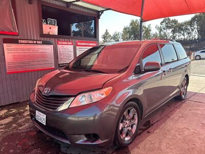 2016 Toyota Sienna LE 7-Passenger Auto   - Photo 1 - Chula Vista, CA 91911