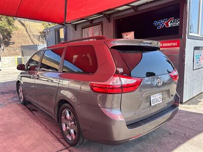 2016 Toyota Sienna LE 7-Passenger Auto   - Photo 2 - Chula Vista, CA 91911