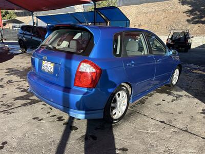 2006 Kia Spectra Spectra5   - Photo 3 - Chula Vista, CA 91911