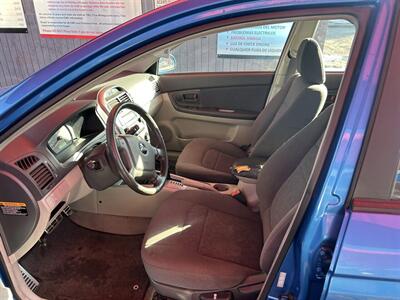 2006 Kia Spectra Spectra5   - Photo 5 - Chula Vista, CA 91911