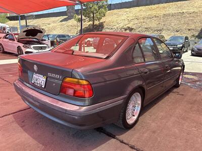 2000 BMW 528i   - Photo 3 - Chula Vista, CA 91911
