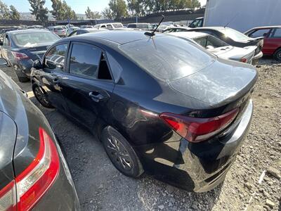 2018 Kia Rio LX   - Photo 2 - Chula Vista, CA 91911