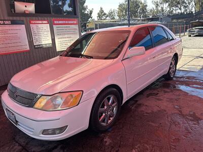 2001 Toyota Avalon XL   - Photo 1 - Chula Vista, CA 91911