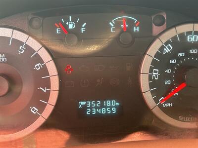 2010 Ford Escape XLS   - Photo 8 - Chula Vista, CA 91911