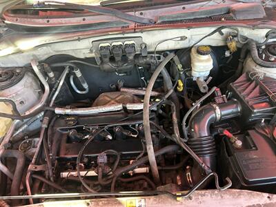 2005 Ford Escape XLS - Photo 7 - Chula Vista, CA 91911