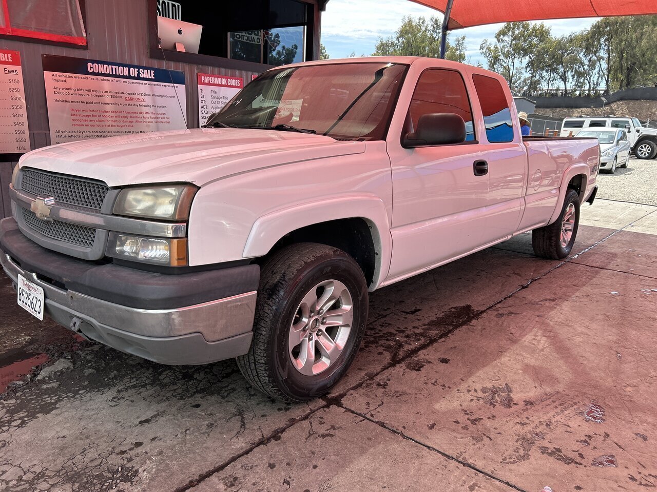 2005 Chevrolet Silverado 1500 Work Truck - Photo 1 - Chula Vista, CA 91911