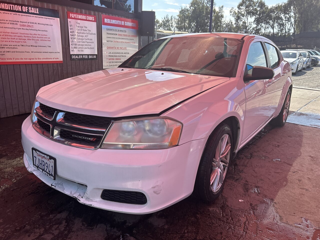 2013 Dodge Avenger SE - Photo 1 - Chula Vista, CA 91911