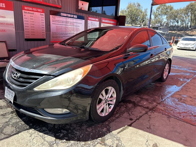 2013 Hyundai SONATA GLS  