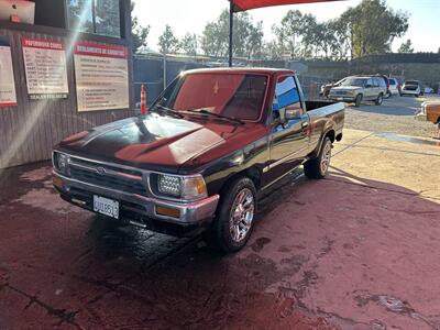 1993 Toyota Pickup Deluxe Truck