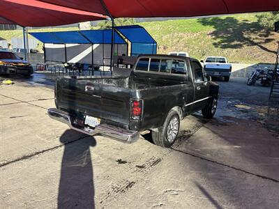 1993 Toyota Pickup Deluxe   - Photo 3 - Chula Vista, CA 91911