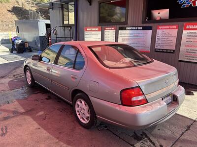 2001 Nissan Altima GXE   - Photo 2 - Chula Vista, CA 91911
