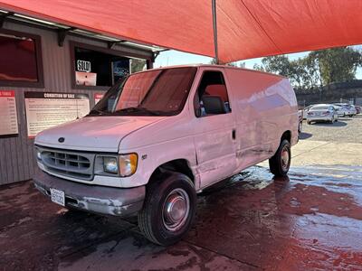 2000 Ford E-Series Van SD   - Photo 1 - Chula Vista, CA 91911