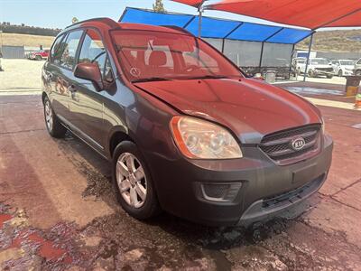 2008 Kia Rondo LX   - Photo 4 - Chula Vista, CA 91911