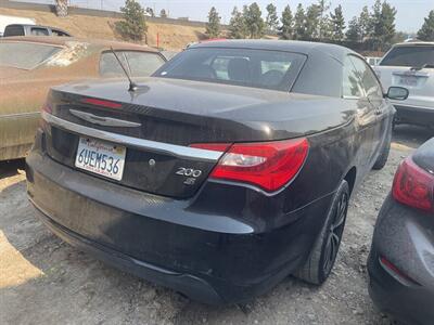 2011 Chrysler 200 S   - Photo 3 - Chula Vista, CA 91911