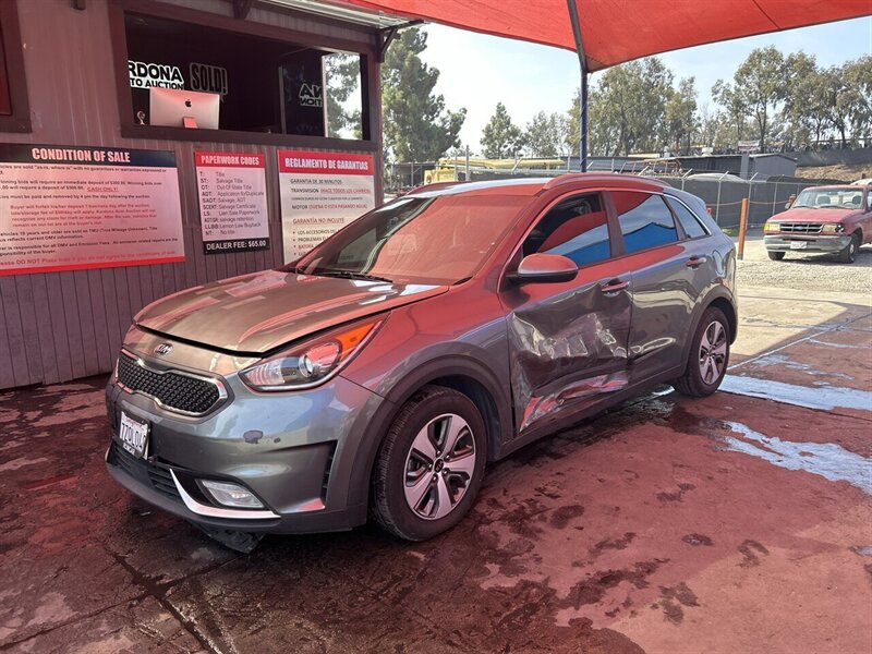 2017 Kia Niro FE  