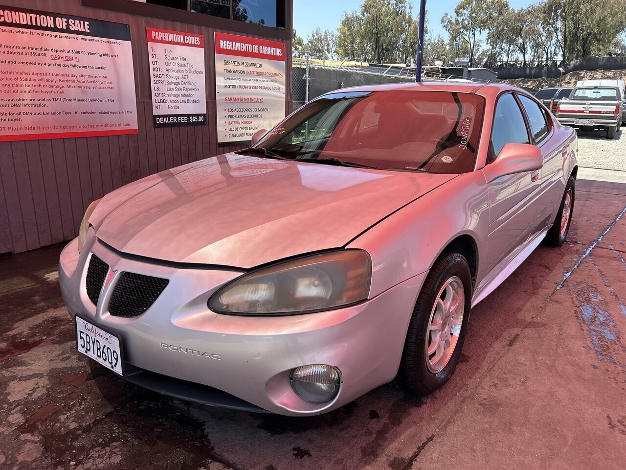 2004 Pontiac Grand Prix GT1 - Photo 1 - Chula Vista, CA 91911