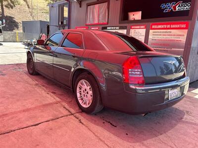 2007 Chrysler 300C   - Photo 2 - Chula Vista, CA 91911