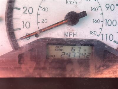 2004 Toyota Corolla CE   - Photo 8 - Chula Vista, CA 91911