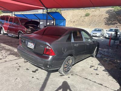 2005 Ford Focus ZX4 S   - Photo 3 - Chula Vista, CA 91911