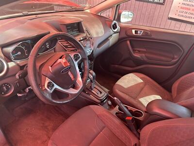 2014 Ford Fiesta SE   - Photo 5 - Chula Vista, CA 91911