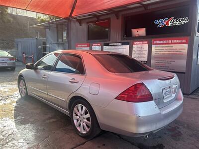 2006 Honda Accord EX V-6 w/Navi   - Photo 2 - Chula Vista, CA 91911