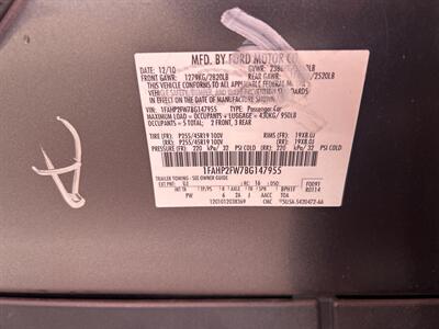 2011 Ford Taurus Limited   - Photo 7 - Chula Vista, CA 91911