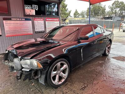 2013 Dodge Charger SXT   - Photo 1 - Chula Vista, CA 91911