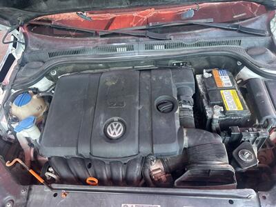 2012 Volkswagen Jetta SE PZEV   - Photo 8 - Chula Vista, CA 91911