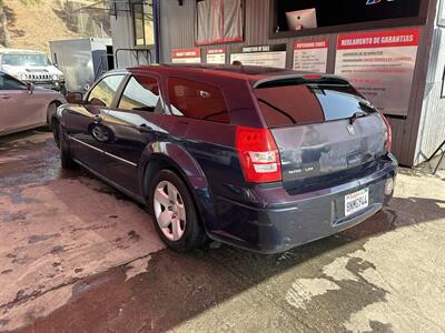 2006 Dodge Magnum SXT   - Photo 2 - Chula Vista, CA 91911