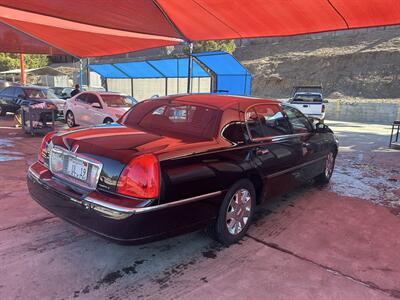 2004 Lincoln Town Car Ultimate L   - Photo 3 - Chula Vista, CA 91911