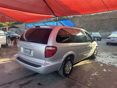 2005 Dodge Grand Caravan SE   - Photo 3 - Chula Vista, CA 91911